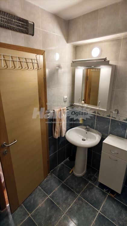 Dvosoban 66m2 Ulcinjska — 9