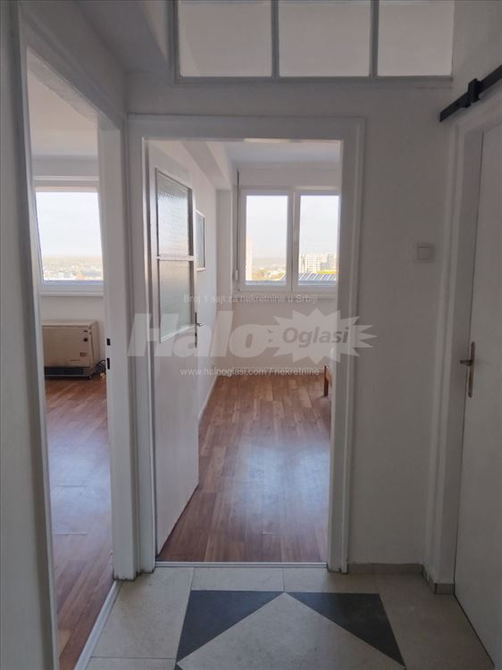 Dvosoban, centar, sa prelepim pogledom na Dunav — 7