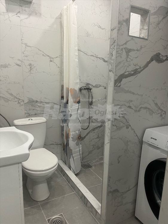 Dvosoban, centar, sa prelepim pogledom na Dunav — 10