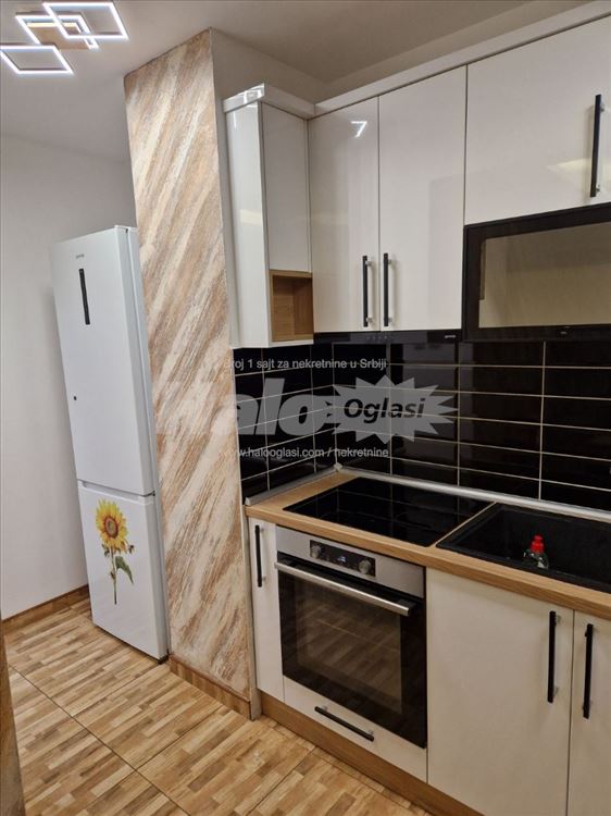 Dvosoban lux, Dorćol — 7