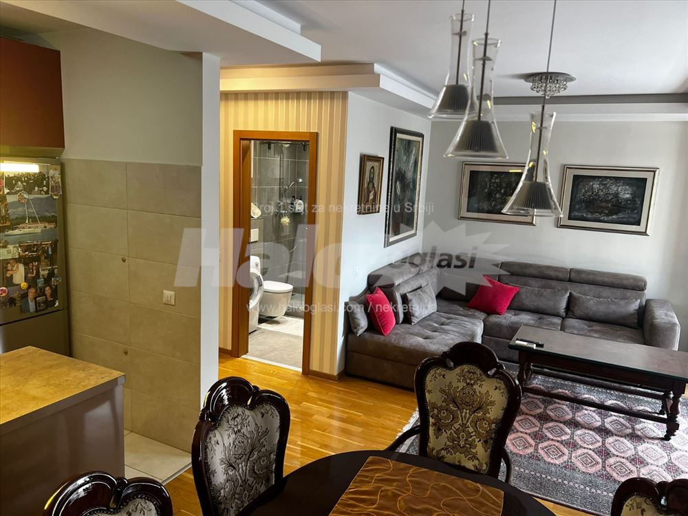 Dvosoban namesten stan 58m2, Knez Danilova,Parking — 5