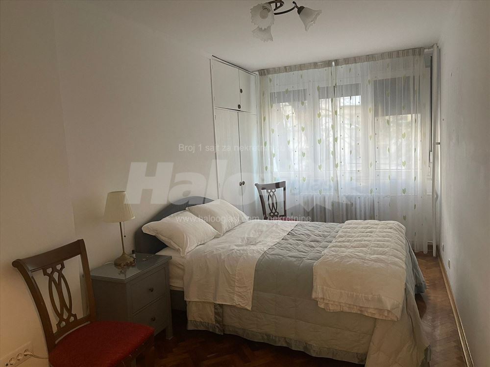 Dvosoban namešten stan u užem centru — 4