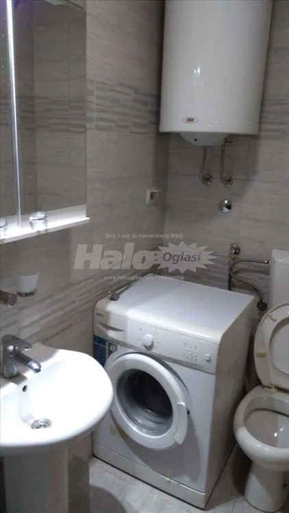 Dvosoban nov stan u stambenoj zgradi u Kaluđerici — 7
