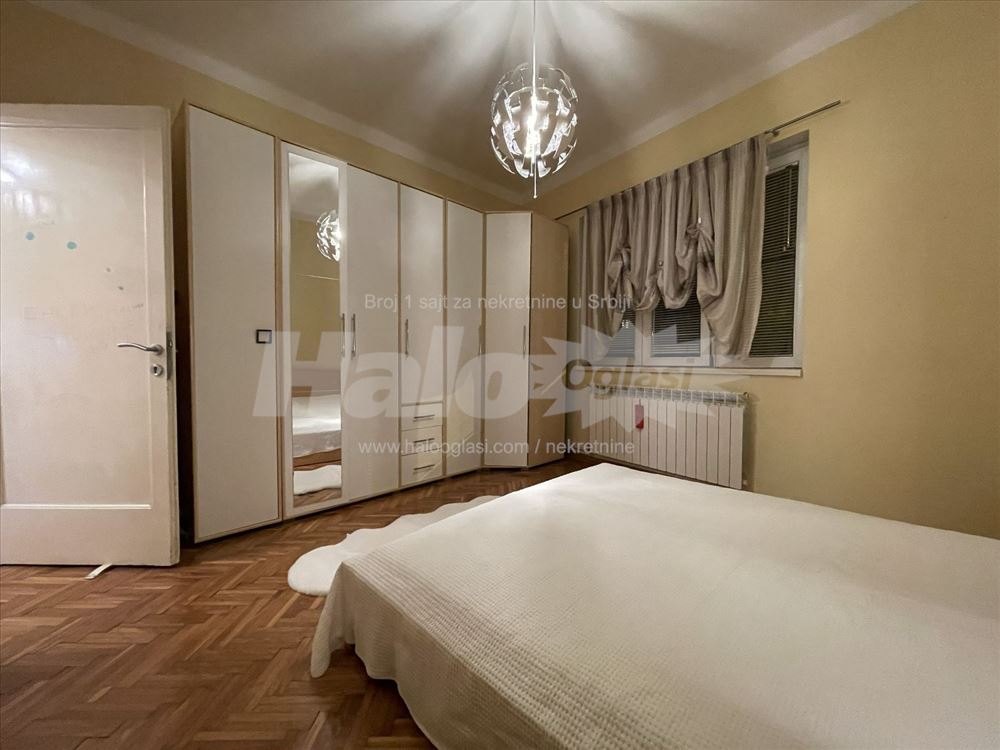 Dvosoban salonski stan na Banovom Brdu — 4