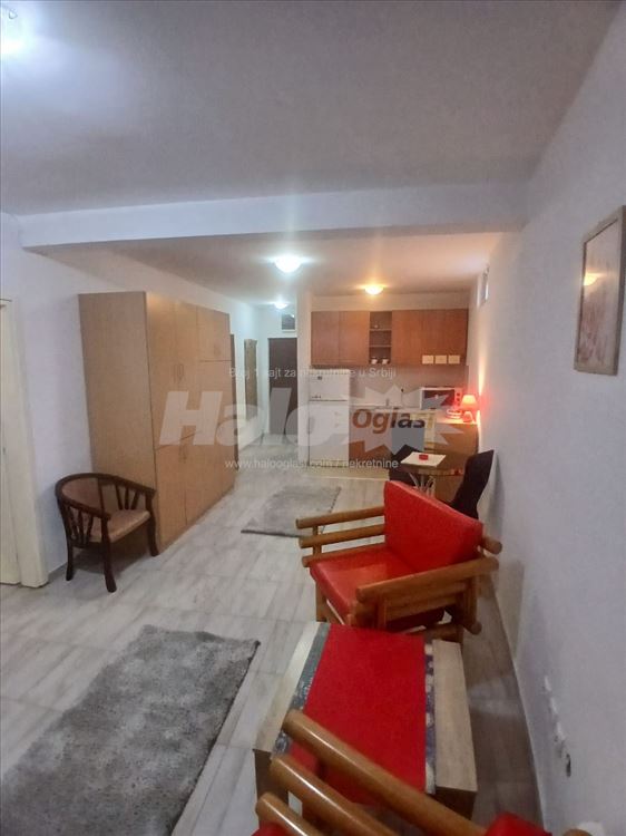 Dvosoban stan 40m2 sa terasom od 20m2 — 4