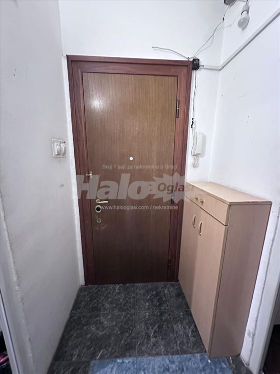 Dvosoban stan 46 m2 - Vracar ( Kalenic Pijaca) — 2