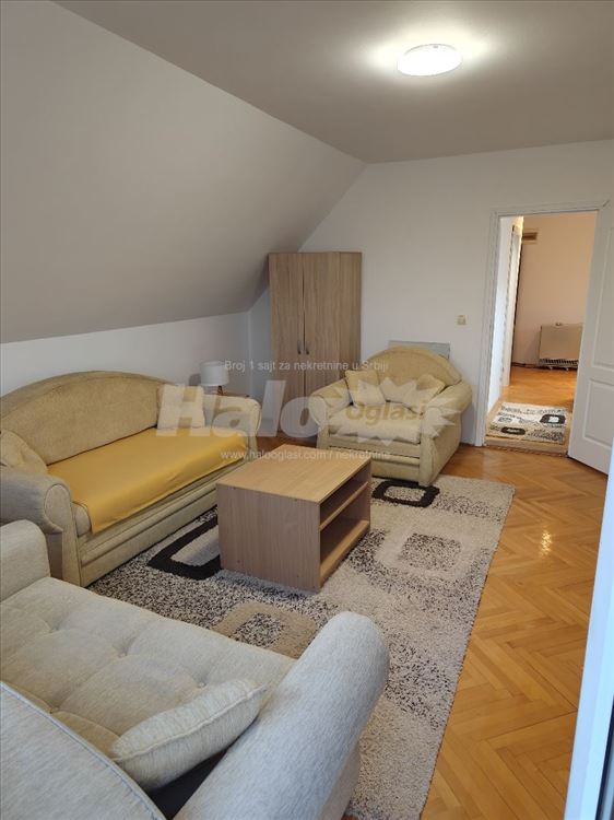 Dvosoban stan 50 m2, renoviran, namesten — 4