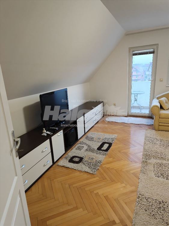 Dvosoban stan 50 m2, renoviran, namesten — 6