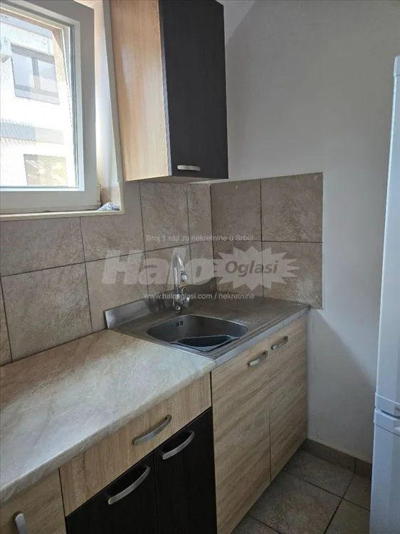 Dvosoban stan, 50m2, uključeni troškovi — 10