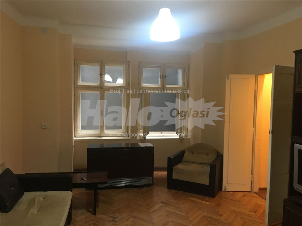 Dvosoban stan, 53m2, uknjizen, Centar grada — 5