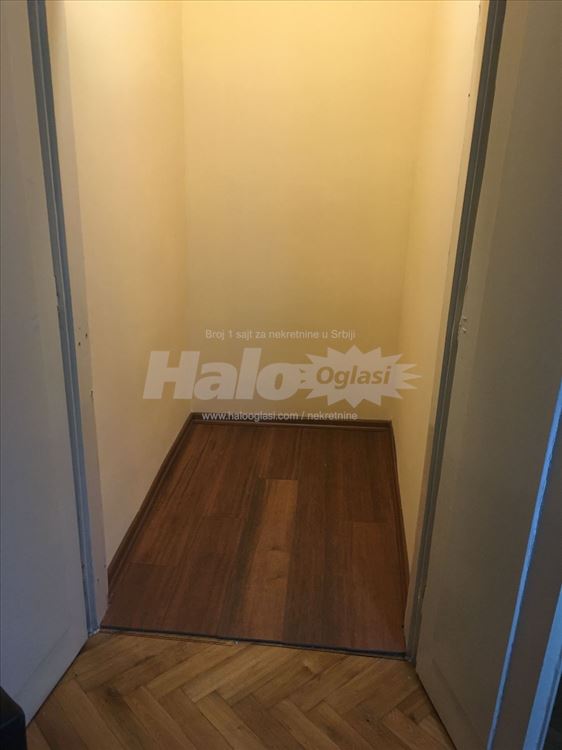 Dvosoban stan, 53m2, uknjizen, Centar grada — 7