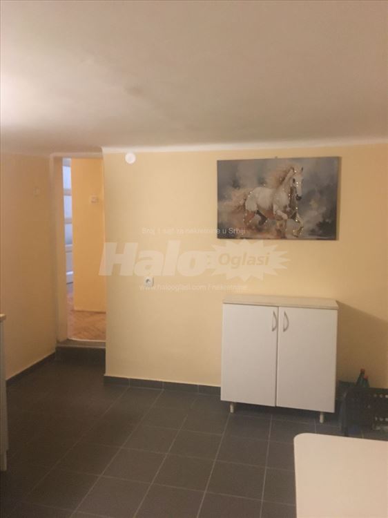 Dvosoban stan, 53m2, uknjizen, Centar grada — 13