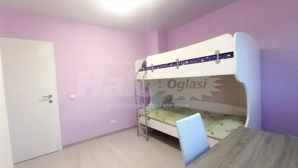 Dvosoban stan 56,5m potpuno renoviran — 9