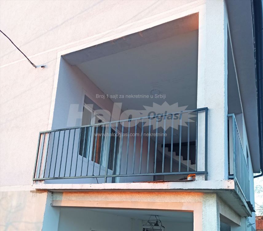 Dvosoban stan 60m2, Kumodraž, ul. Crnoborska — 9
