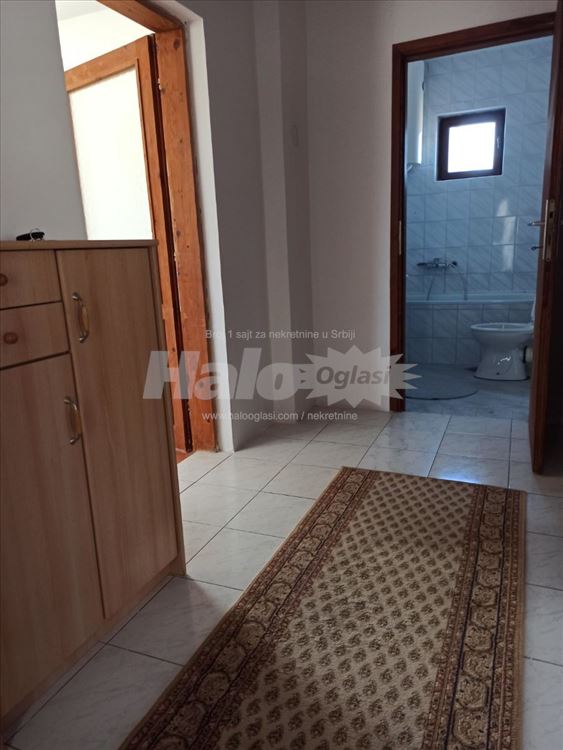 Dvosoban stan 60m2, Kumodraž, ul. Crnoborska — 10