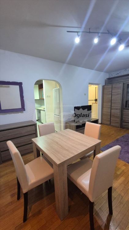 Dvosoban stan – Blok 25 (blizina Arene), — 4