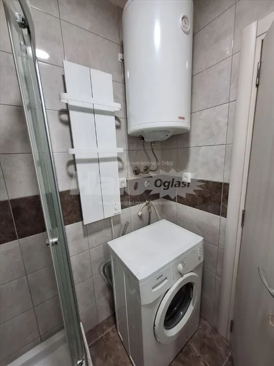 Dvosoban stan  Borča centar 3 — 4