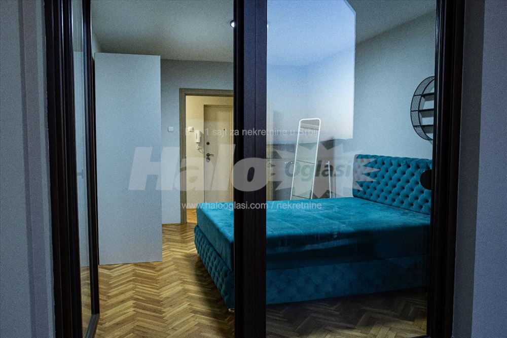 Dvosoban stan - Bulevar despota Stefana 75 m2 — 13