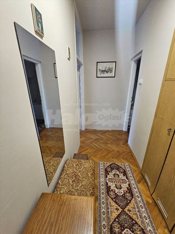 Dvosoban stan-Bulevar Kralja Aleksandra kod Liona — 3
