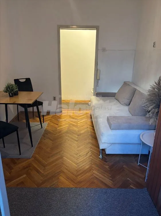 Dvosoban stan centar grada — 5