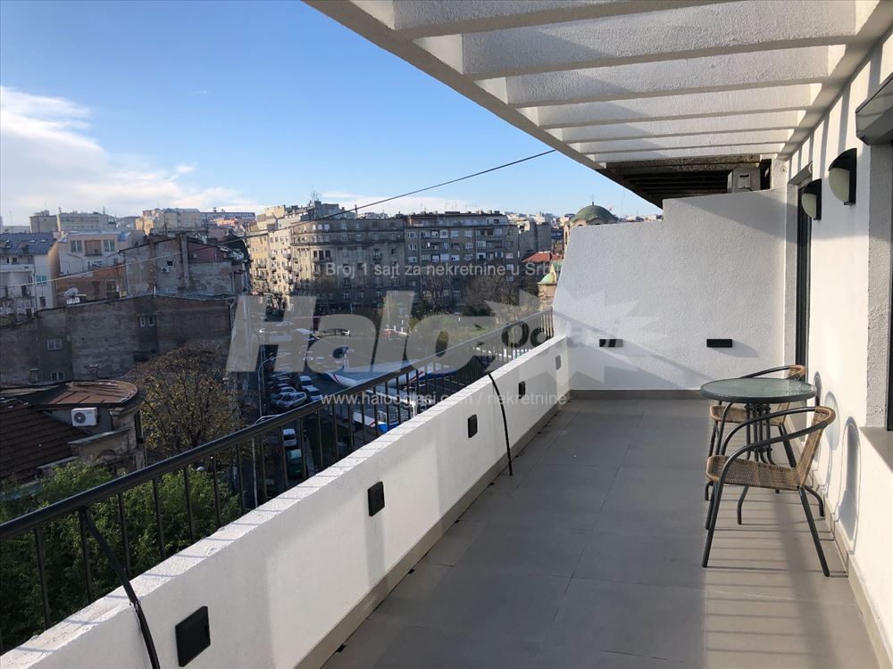 Dvosoban stan, Dorćol, 43m2, velika terasa — 3