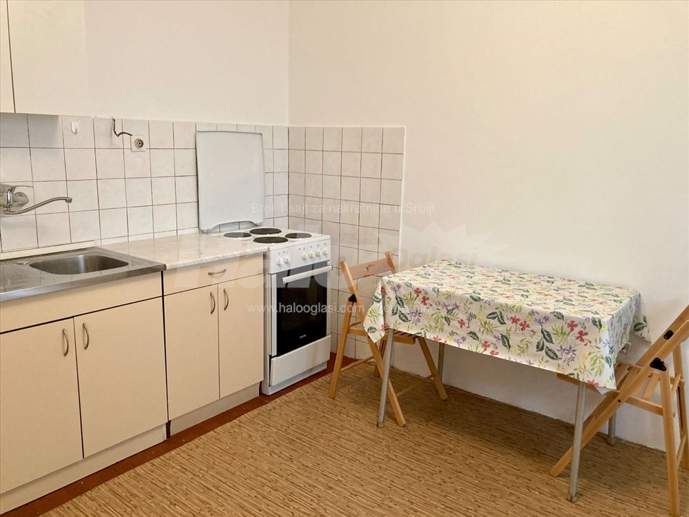 Dvosoban stan kod Cvetkove pijace — 4