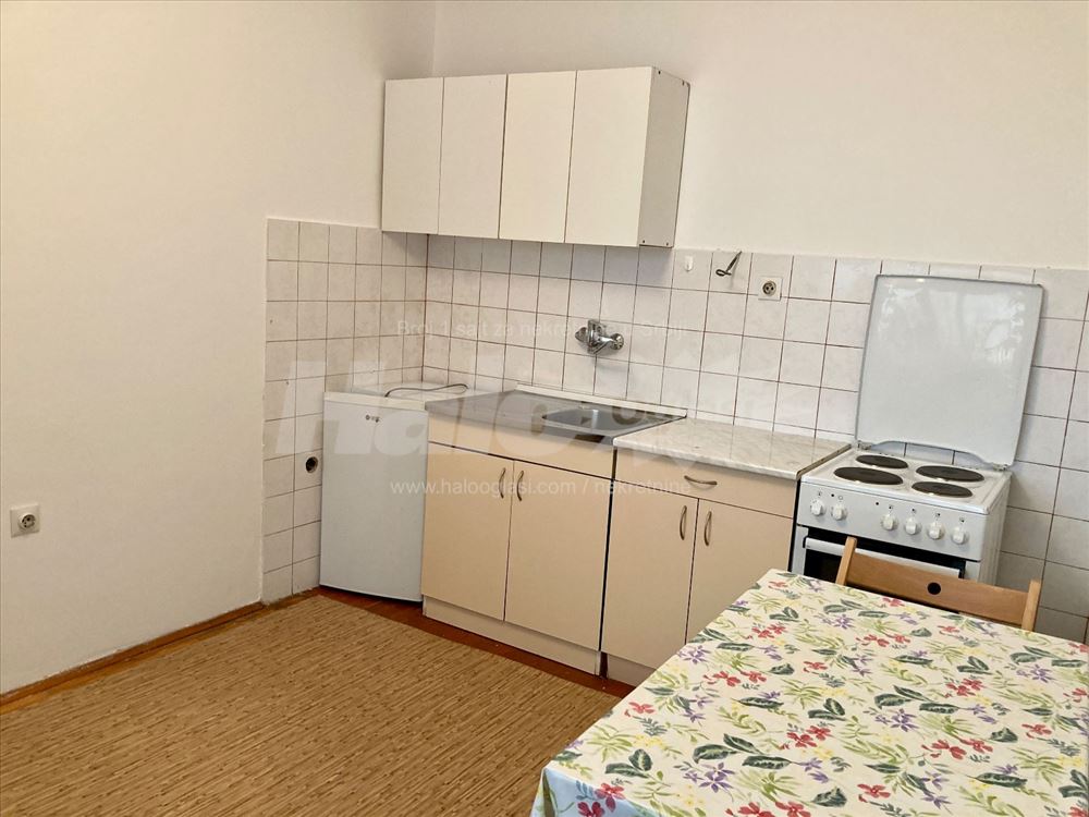 Dvosoban stan kod Cvetkove pijace — 5