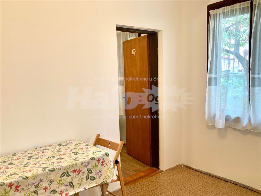 Dvosoban stan kod Cvetkove pijace — 6