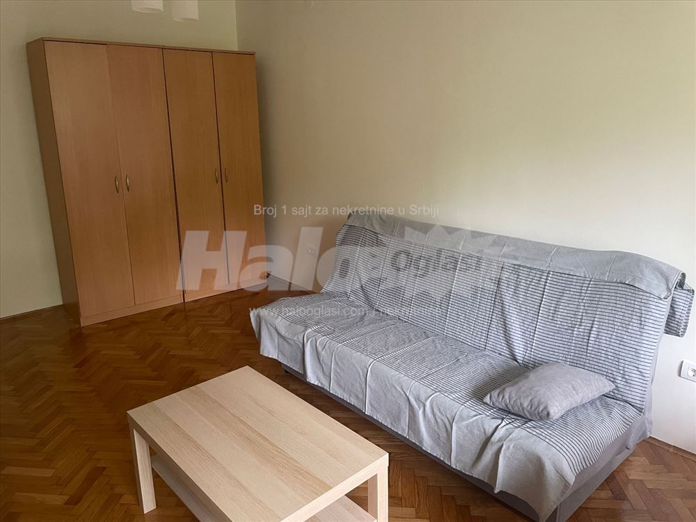 Dvosoban stan kod Gradske bolnice — 4