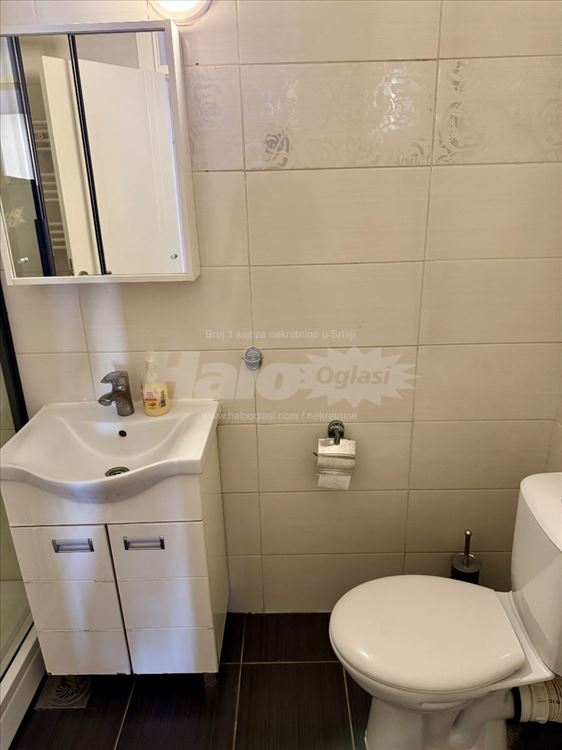 Dvosoban stan kod Vukovog spomenika — 8