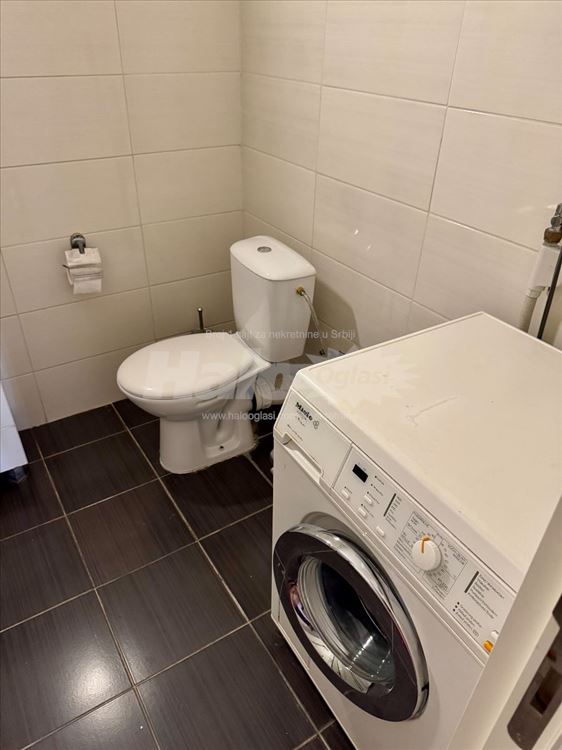 Dvosoban stan kod Vukovog spomenika — 10