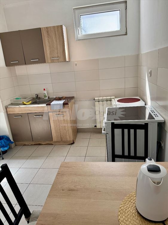 Dvosoban stan kod Vukovog spomenika — 12