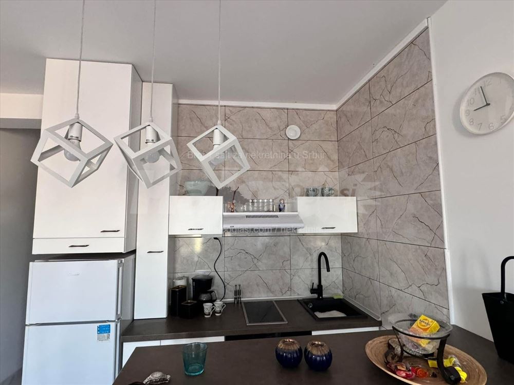 Dvosoban stan LUX — 5