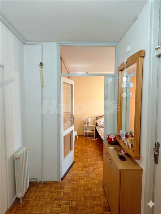 Dvosoban stan na odličnoj lokaciji.Blok 62 — 4