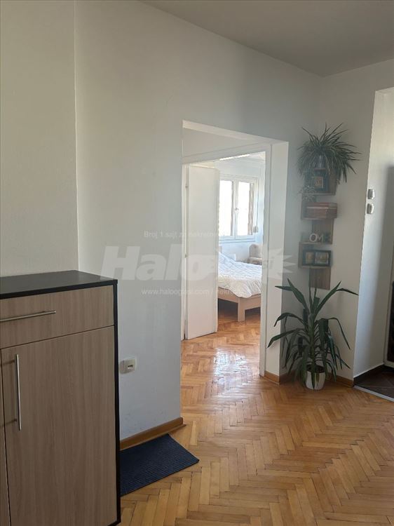 Dvosoban stan na odličnoj lokaciji na NBgd — 2