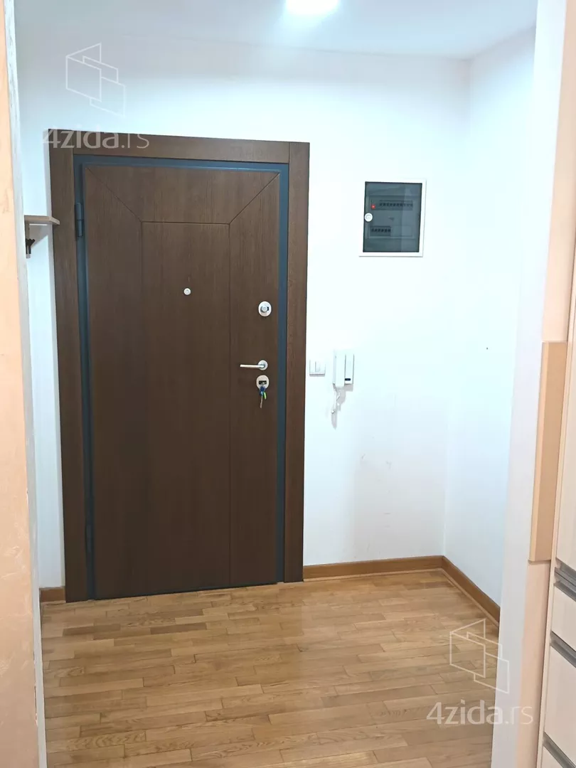 Dvosoban stan na prodaju, Dr Velizara Kosanovića 56, 212.000€, 59m² — 3