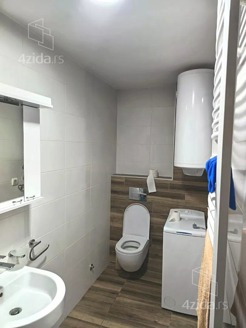 Dvosoban stan na prodaju, Dr Velizara Kosanovića 56, 212.000€, 59m² — 12