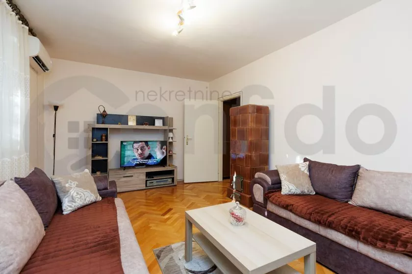 Dvosoban stan na prodaju, Dragoslava Srejovića 50, 138.000€, 44m² — 2