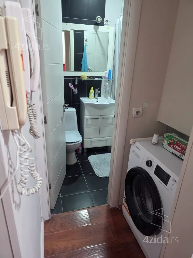 Dvosoban stan na prodaju, Glasinačka, 188.000€, 58m² — 13