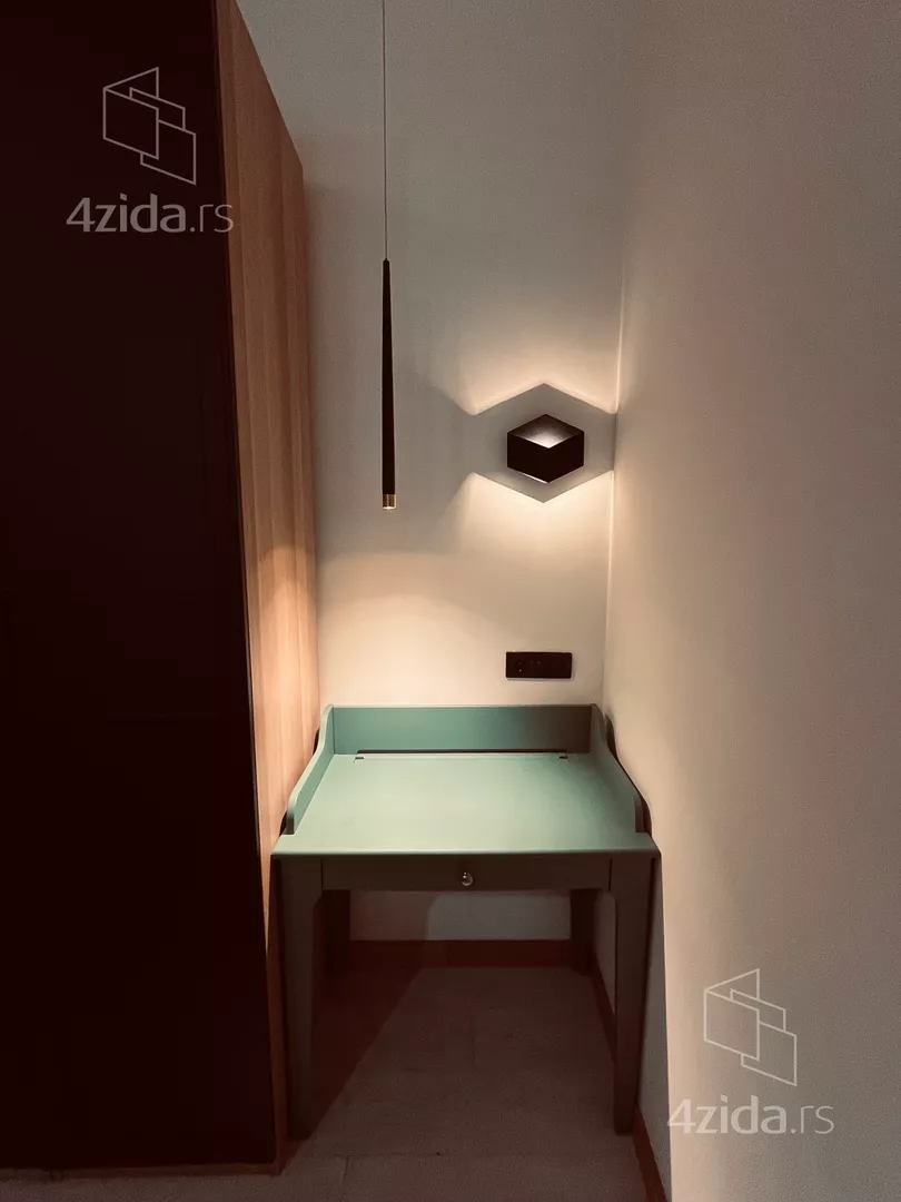 Dvosoban stan na prodaju, Golsvordijeva, 199.000€, 40m² — 2