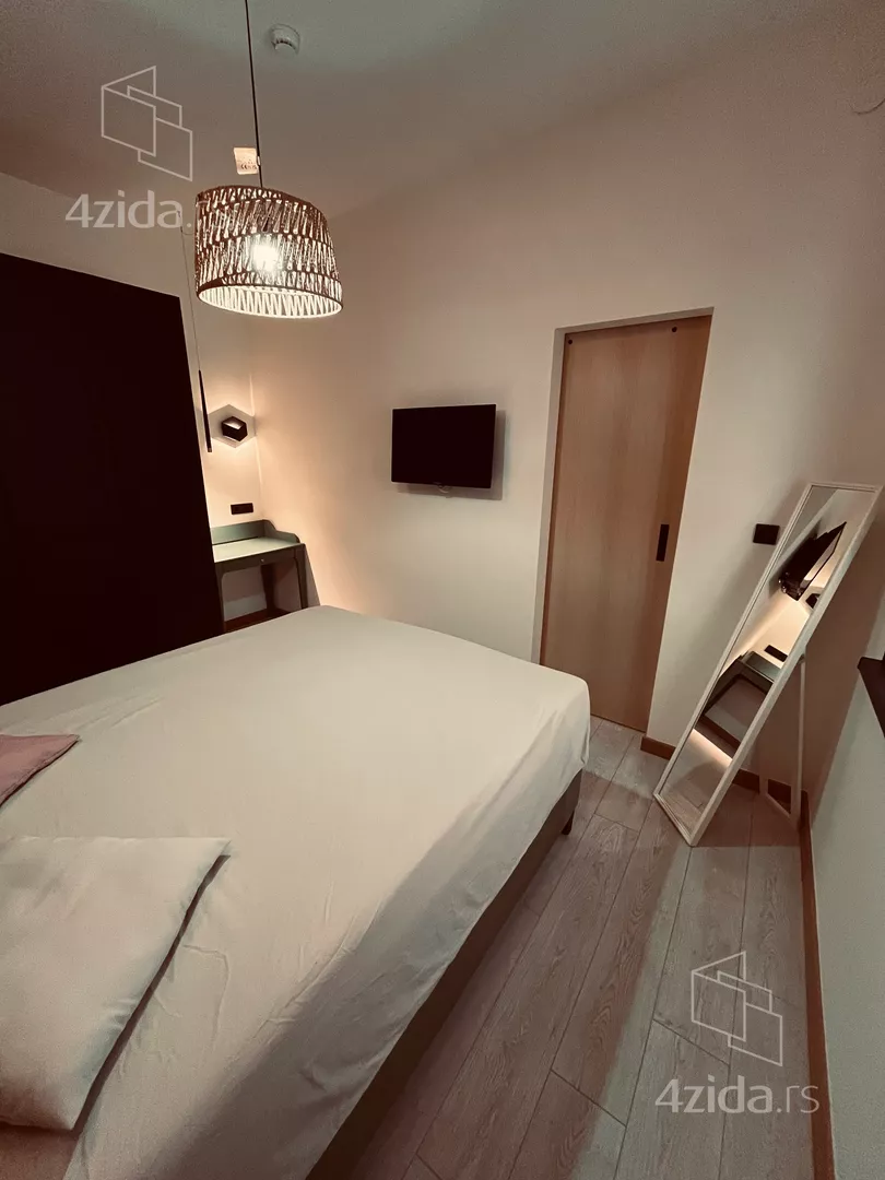 Dvosoban stan na prodaju, Golsvordijeva, 199.000€, 40m² — 13