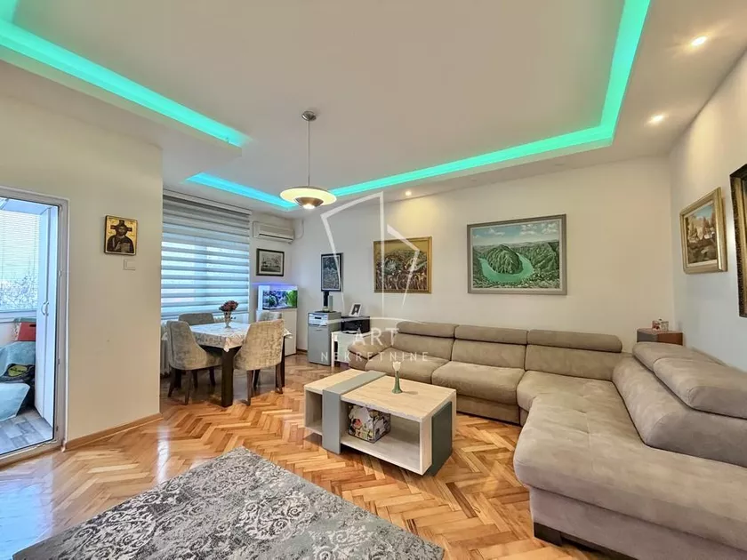 Dvosoban stan na prodaju, Jovana Ristića, 280.000€, 55m² — 3