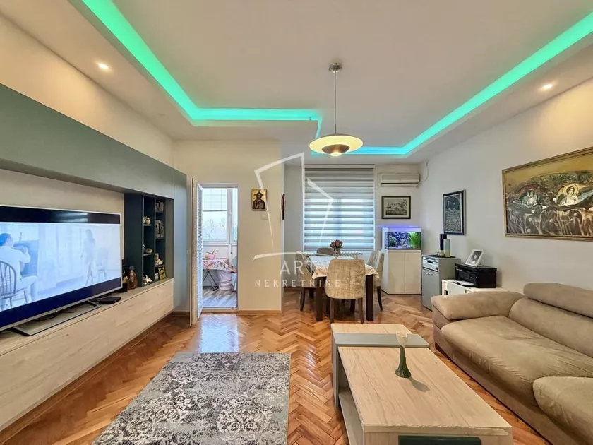 Dvosoban stan na prodaju, Jovana Ristića, 280.000€, 55m² — 4