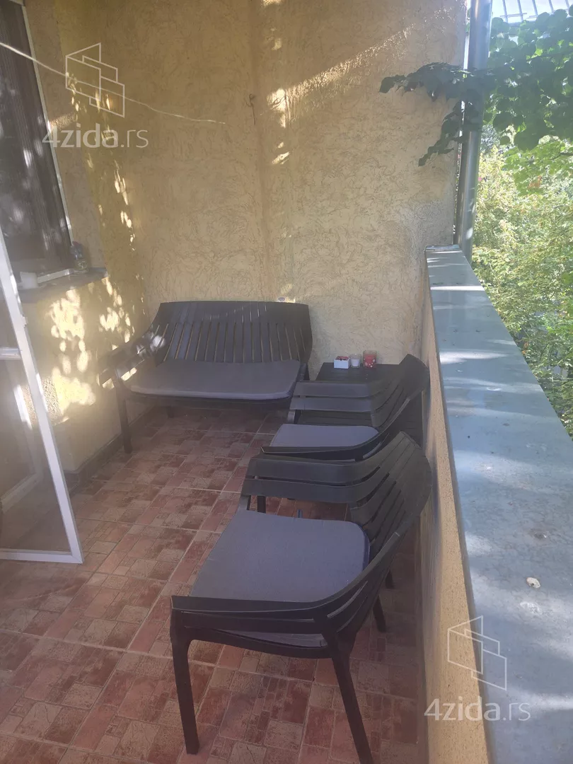 Dvosoban stan na prodaju, Karaburma, 168.000€, 53m² — 2