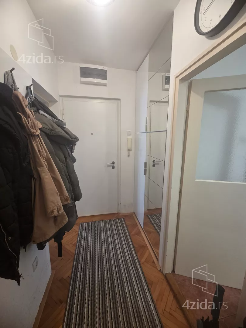Dvosoban stan na prodaju, Karaburma, 168.000€, 53m² — 4