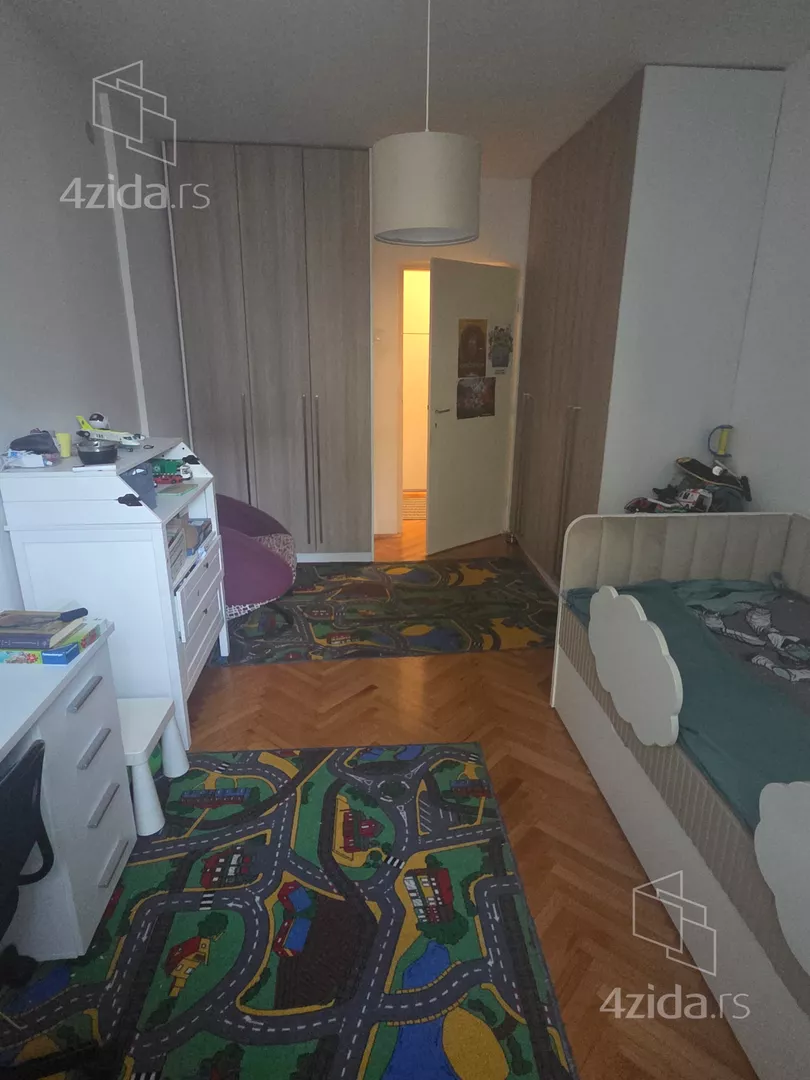 Dvosoban stan na prodaju, Karaburma, 168.000€, 53m² — 9