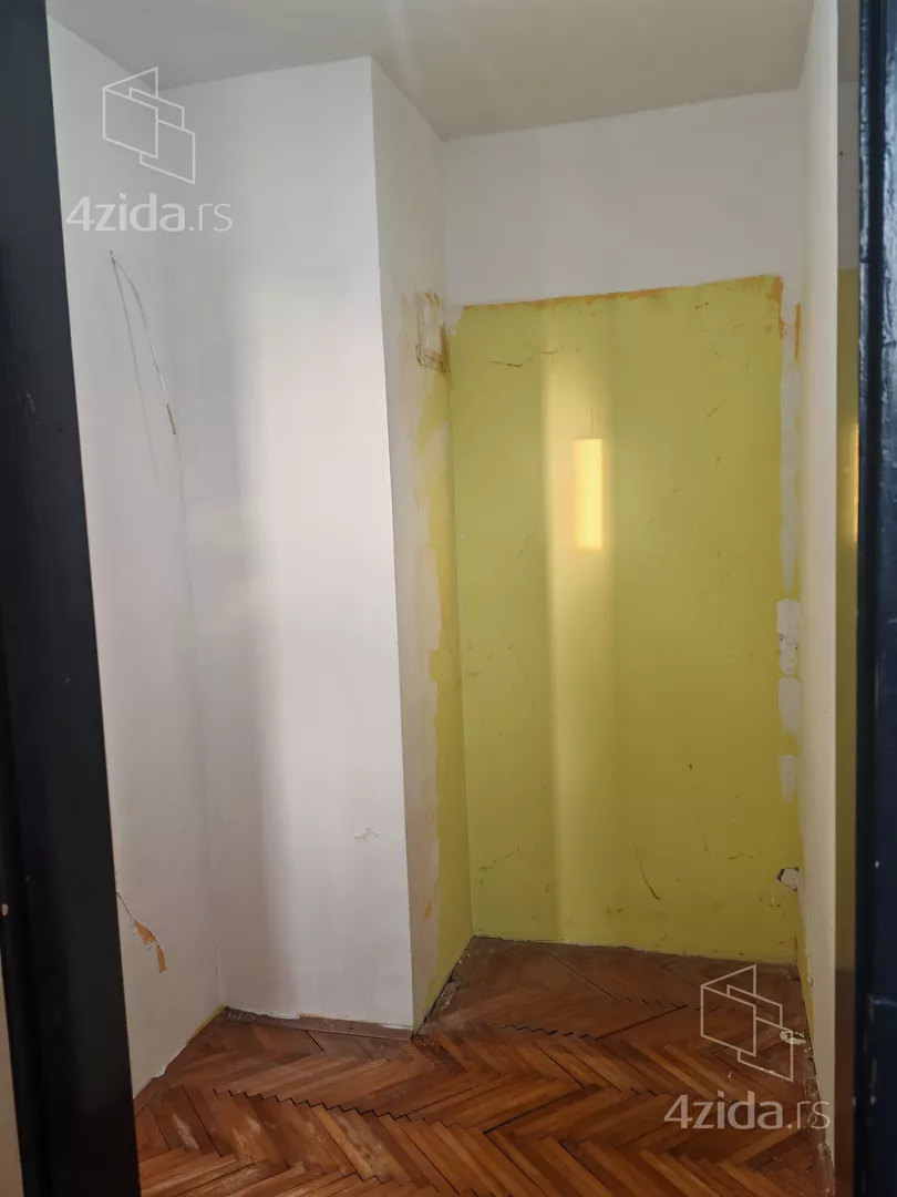 Dvosoban stan na prodaju, Maršala Tita 60, 65.000€, 49m² — 8
