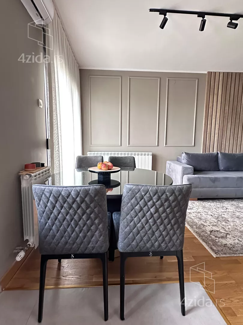 Dvosoban stan na prodaju, Matice Srpske 111, 220.000€, 51m² — 2