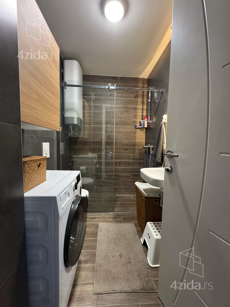 Dvosoban stan na prodaju, Matice Srpske 111, 220.000€, 51m² — 11