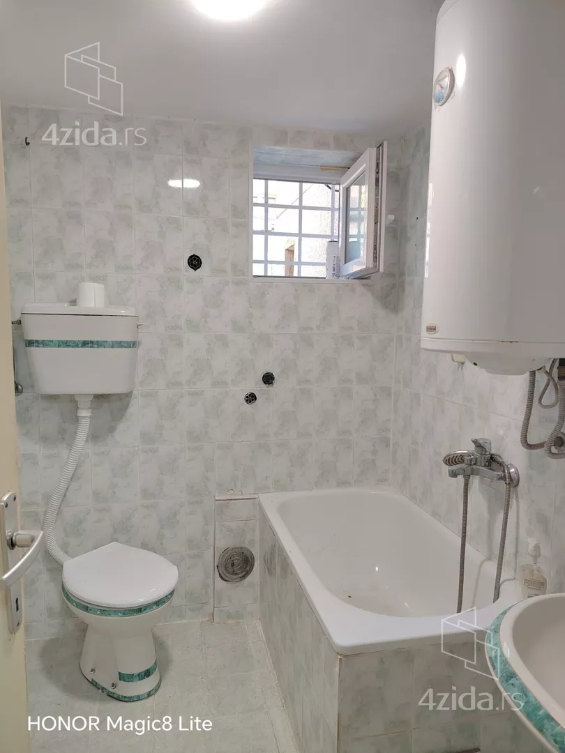 Dvosoban stan na prodaju, Miloja Pavlovića ., 165.000€, 59m² — 2